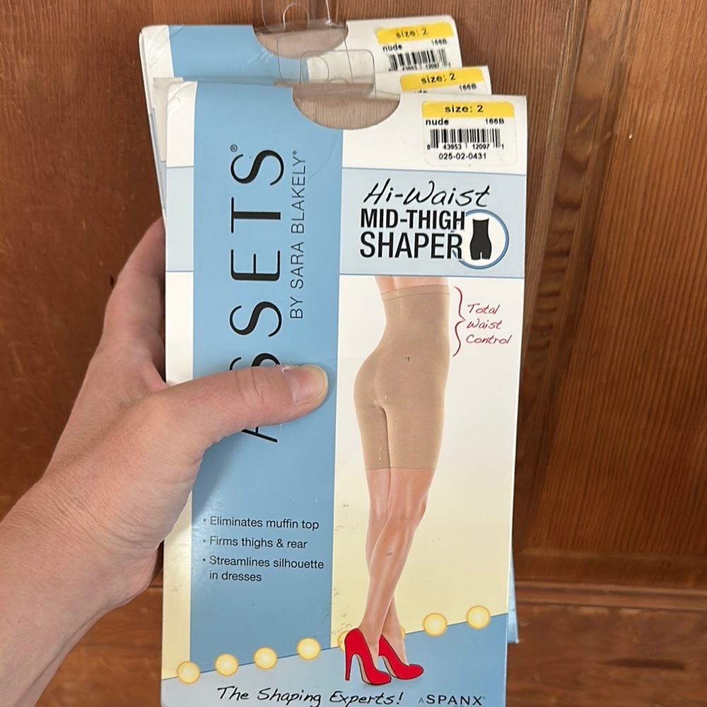Assets A Spanx Brand Hi Waist Mid Thigh Shaper in Nude Color Size 2